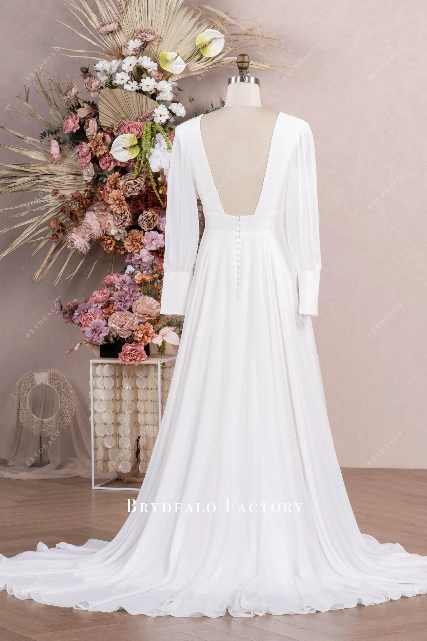 Boho Bishop Sleeve Flowing Chiffon Slit Wedding Dress
