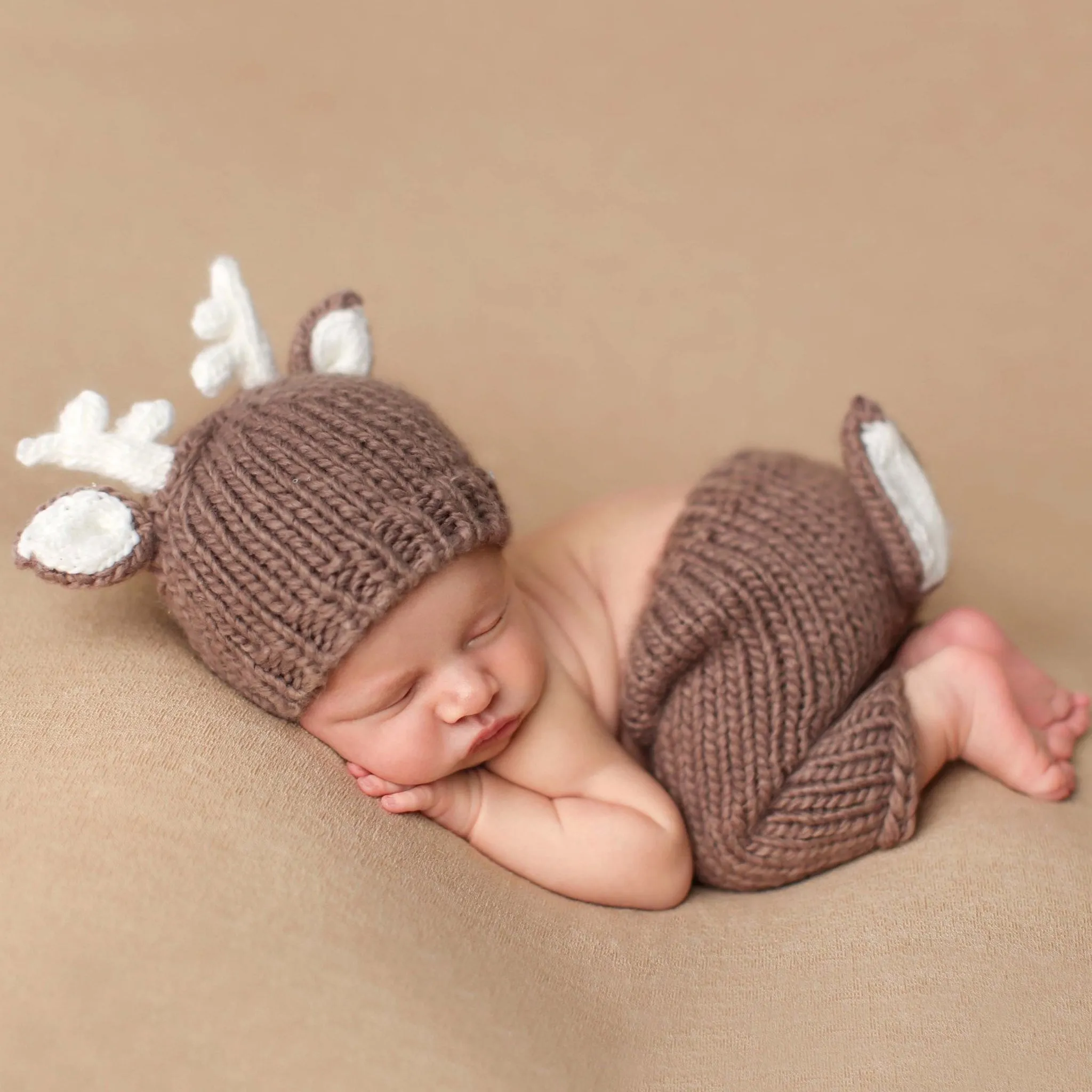 Hartley Deer Newborn Knit Set