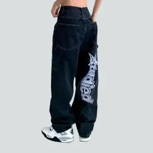 Inscribed men's painted jeans
