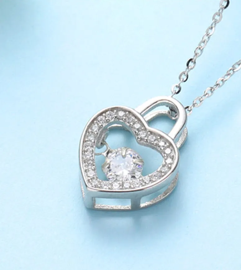 Love Heart Moving Pendant Necklace Simple Fashion Clavicle Chain Beating Heart Silver Jewelry