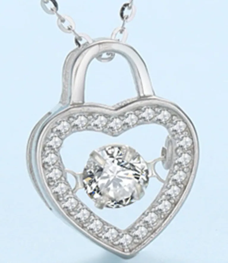 Love Heart Moving Pendant Necklace Simple Fashion Clavicle Chain Beating Heart Silver Jewelry